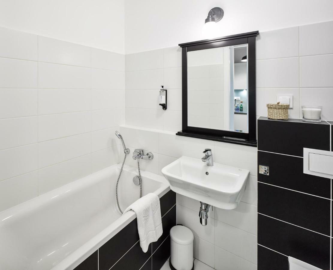 Atelier Apartamenty Praga No. 1 Варшава Екстериор снимка